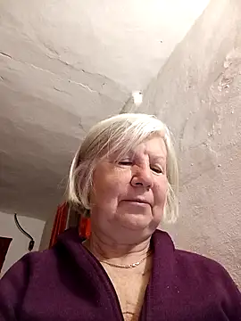 KlaudiaDarling online show from February 17, 2026, 3:26 am