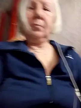 KlaudiaDarling online show from February 28, 2026, 10:53 pm