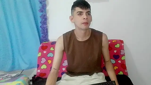 nico22love online show from February 8, 2026, 11:30 am