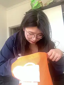 Qidandan778 online show from February 15, 2026, 5:41 am