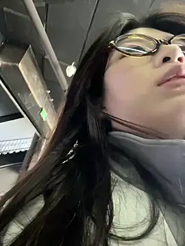 Qidandan778 online show from March 11, 2026, 4:28 am