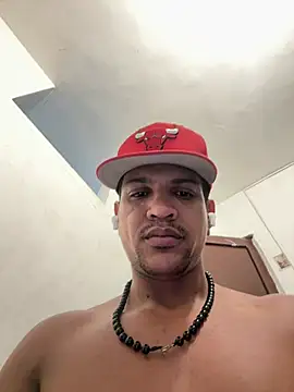 bigdick211292 online show from June 20, 2026, 5:18 pm