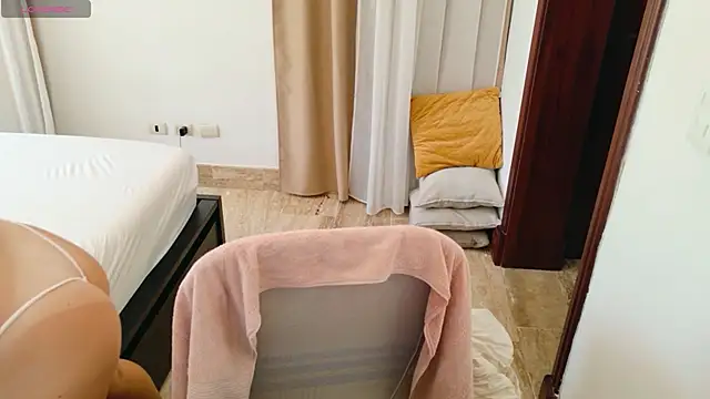 ViktoriaSilk online show from July 25, 2026, 1:50 pm