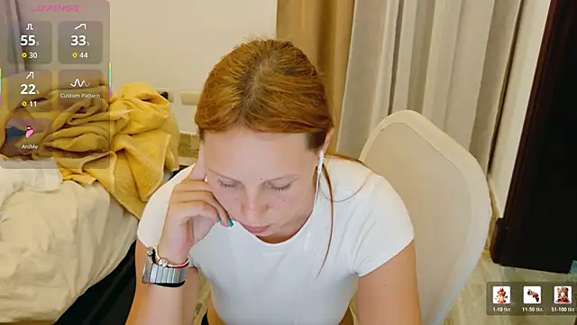 ViktoriaSilk online show from July 28, 2026, 7:04 pm