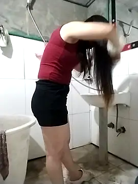 Lovephay8x online show from February 19, 2026, 12:57 pm