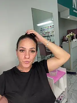 donatella07 online show from February 24, 2026, 3:57 pm