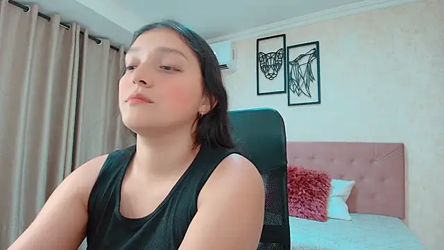 Snapshot of littlemolly_walcott chatting on June 26, 2026, 10:59 pm littlemolly walcott online show from June 26, 2026, 10:59 pm
