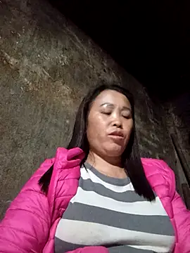 dakota-kis online show from March 3, 2026, 11:50 am