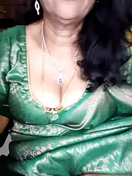 Snapshot of Maya_kannada chatting on February 2, 2026, 4:39 pm Maya kannada online show from February 2, 2026, 4:39 pm