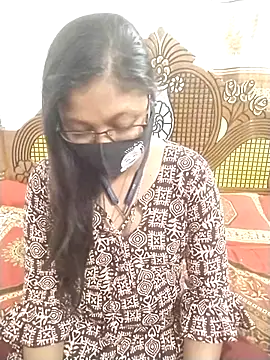 Snapshot of sumi_couele18 chatting on April 9, 2026, 6:58 pm sumi couele18 online show from April 9, 2026, 6:58 pm