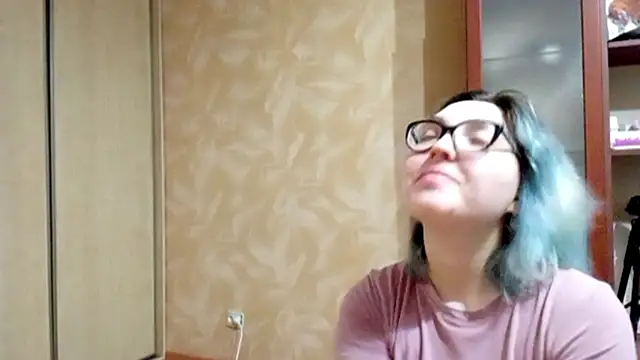 EvonTabb online show from February 24, 2026, 2:07 pm