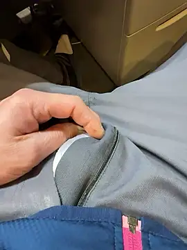 Snapshot of rasuku2025 chatting on January 9, 2026, 1:51 pm rasuku2025 online show from January 9, 2026, 1:51 pm