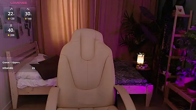 Snapshot of Haya_Harareet chatting on March 3, 2026, 7:48 am Haya Harareet online show from March 3, 2026, 7:48 am