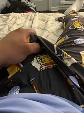 Snapshot of elpapigrande12 chatting on February 14, 2026, 3:29 am elpapigrande12 online show from February 14, 2026, 3:29 am