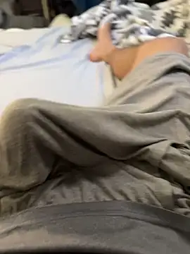 elpapigrande12 online show from April 4, 2026, 1:39 pm