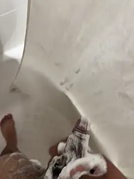 Snapshot of elpapigrande12 chatting on February 19, 2026, 1:02 am elpapigrande12 online show from February 19, 2026, 1:02 am