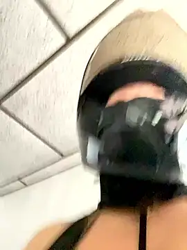 Scarlet auraa online show from January 10, 2026, 6:25 pm