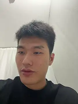 nanda108520 online show from April 5, 2026, 6:25 pm