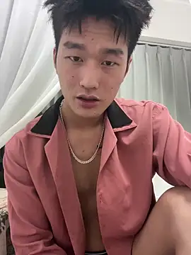 nanda108520 online show from April 13, 2026, 1:48 pm