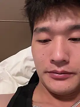 nanda108520 online show from April 10, 2026, 1:51 pm