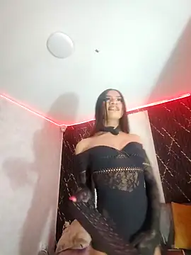 Snapshot of Isis_Hot__ chatting on February 20, 2026, 11:17 pm Isis Hot online show from February 20, 2026, 11:17 pm