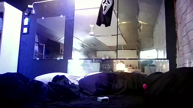 Snapshot of Bigbrowneyes25 chatting on March 1, 2026, 6:30 pm Bigbrowneyes25 online show from March 1, 2026, 6:30 pm