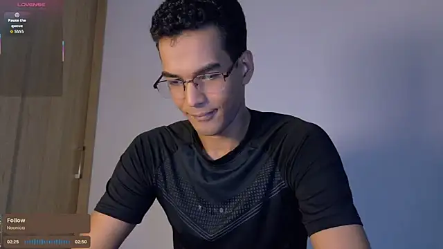 Pikashu7u7 online show from February 6, 2026, 10:28 pm