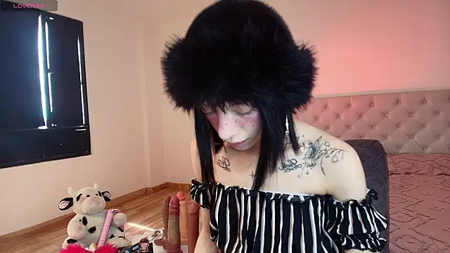 Diamond  cherry69 online show from June 17, 2026, 3:00 pm