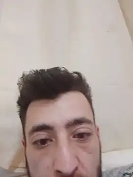 Snapshot of Moreno12456 chatting on January 7, 2026, 5:12 am Moreno12456 online show from January 7, 2026, 5:12 am