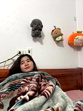 Small big online show from January 7, 2026, 10:59 pm