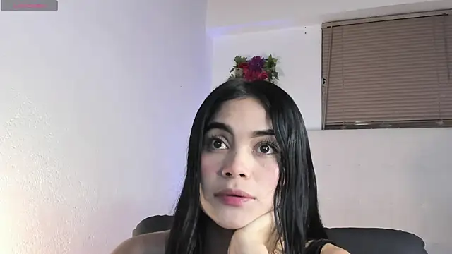 Snapshot of Angel_rivera19 chatting on April 29, 2026, 4:05 am Angel rivera19 online show from April 29, 2026, 4:05 am