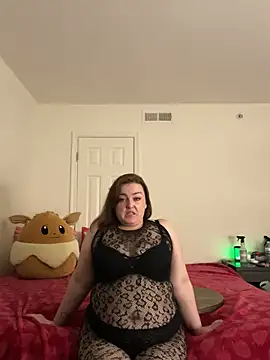 KittyCreamKisses online show from April 16, 2026, 7:20 am