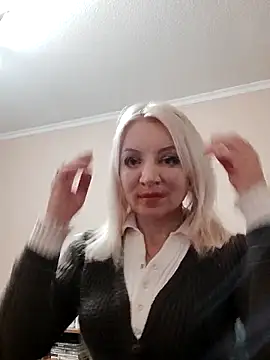 Snapshot of MiraStar984 chatting on February 5, 2026, 3:30 pm MiraStar984 online show from February 5, 2026, 3:30 pm