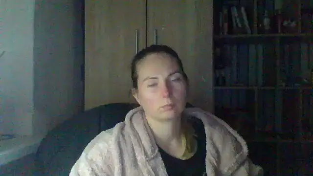 Snapshot of VikiLove765 chatting on February 2, 2026, 7:13 pm VikiLove765 online show from February 2, 2026, 7:13 pm