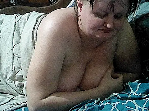 Snapshot of nataly4560 chatting on February 8, 2026, 12:08 am nataly4560 online show from February 8, 2026, 12:08 am