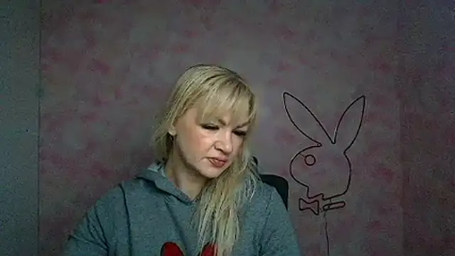 Madonna Fire online show from March 18, 2026, 1:24 pm