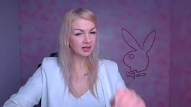 Madonna Fire online show from January 10, 2026, 12:44 pm