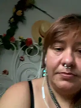 Snapshot of NymphoBuzi chatting on January 9, 2026, 8:49 pm NymphoBuzi online show from January 9, 2026, 8:49 pm