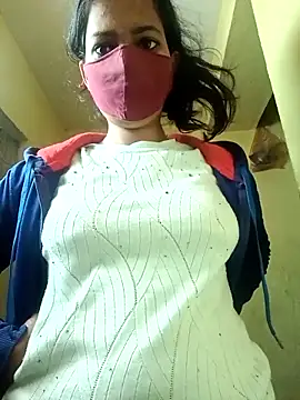 Namrta cute online show from February 7, 2026, 3:03 am