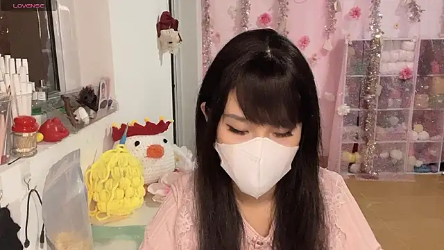 Tieu-May online show from March 10, 2026, 8:24 pm