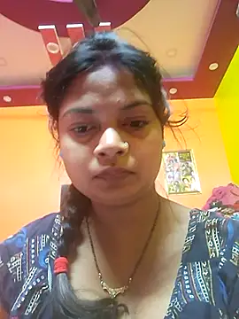 Snapshot of Romance_Aliya chatting on January 18, 2026, 12:25 am Romance Aliya online show from January 18, 2026, 12:25 am