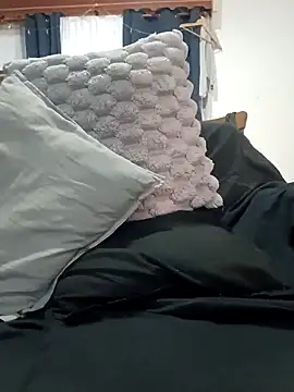 Snapshot of bra33 chatting on February 21, 2026, 11:01 am bra33 online show from February 21, 2026, 11:01 am