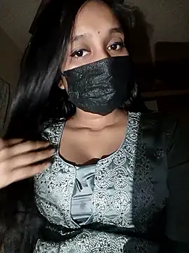 Lisa Baby1 online show from January 7, 2026, 9:09 pm