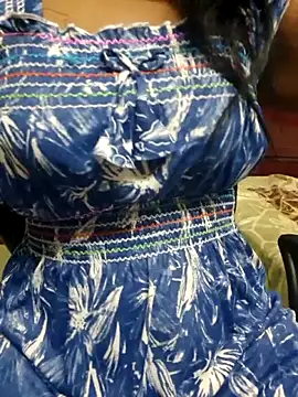 Snapshot of tamil-Diya90 chatting on February 13, 2026, 4:12 am tamil-Diya90 online show from February 13, 2026, 4:12 am