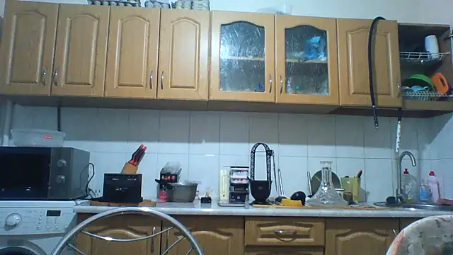 Snapshot of KaelNox chatting on June 17, 2026, 7:24 pm KaelNox online show from June 17, 2026, 7:24 pm