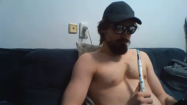 Snapshot of KaelNox chatting on June 12, 2026, 7:44 pm KaelNox online show from June 12, 2026, 7:44 pm
