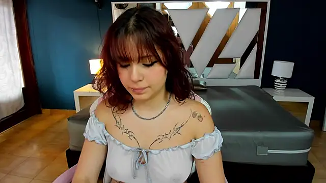 Liily Teen online show from February 17, 2026, 6:16 pm