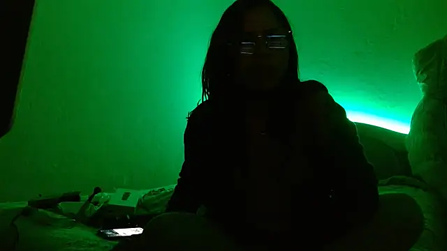 jossypb online show from February 9, 2026, 6:33 am