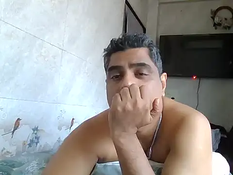 hardnhornybull online show from March 14, 2026, 7:36 am