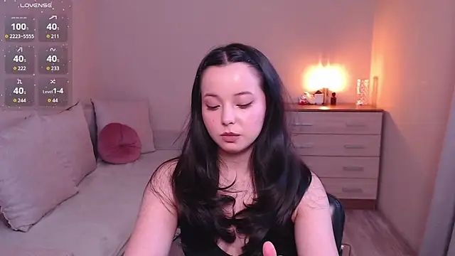 lia hetty online show from April 9, 2026, 1:17 pm